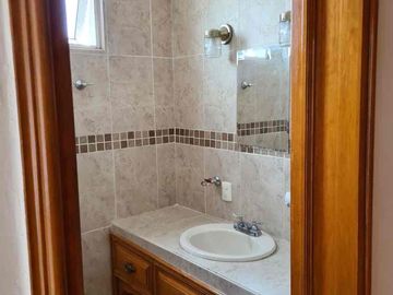 CASA EN VENTA EN EL CORTIJO 1