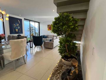 Casa de venta en Cumbayá, Yanazarapata San Juan alto