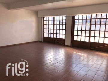 Venta Propiedad Mixta–Ideal para Oficinas o Residencia