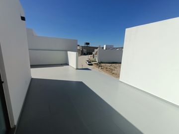 CASA EN VENTA PRIVADA MIGUEL ANGEL