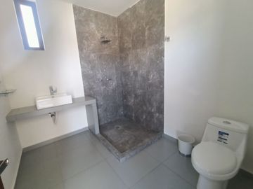CASA EN VENTA PRIVADA MIGUEL ANGEL
