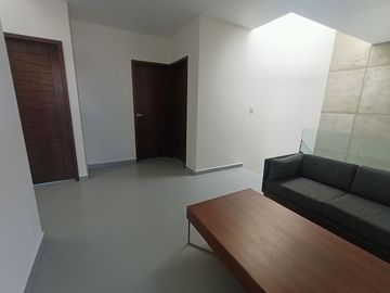 CASA EN VENTA PRIVADA MIGUEL ANGEL