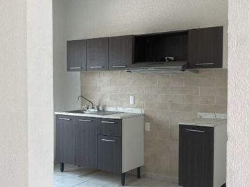 Se renta departamento en Colonia Tulipanes, Cuernavaca