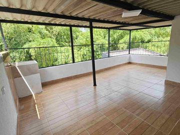 Se vende hermosa casa en Armenia