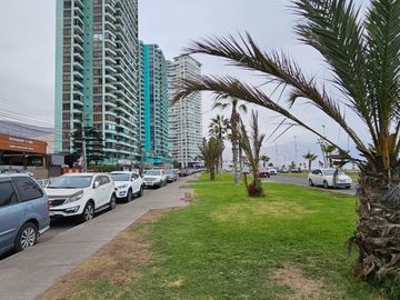 Vendo depto en primera línea, 1 dormitorio, Edificio Mirador de Playa Brava 2