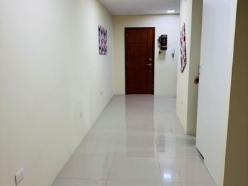 DEPARTAMENTO EN VENTA CENTRO DE MANTA