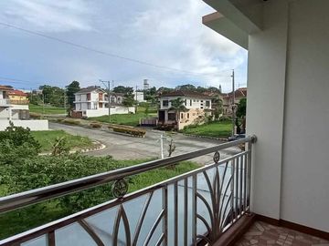 House & Lot For Sale in Tagaytay City-MC