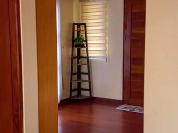 House & Lot For Sale in Tagaytay City-MC