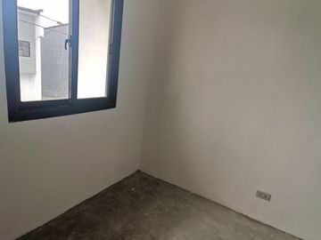 2Storey Townhouse For Sale in Trece Martires City-MC