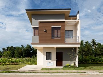 3 Bedroom Single Attached House and Lot with Resort Style Amenities  For sale in Alaminos, Laguna #ArraModel