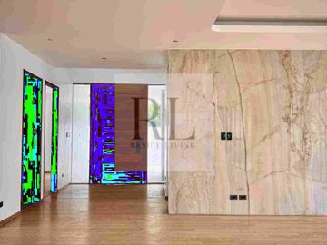 Ayala Alabang Modern house with pool and elevator