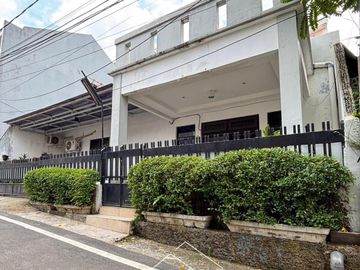 RUMAH DIJUAL BENDUNGAN HILIR JAKARTA PUSAT