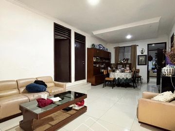 RUMAH DIJUAL BENDUNGAN HILIR JAKARTA PUSAT