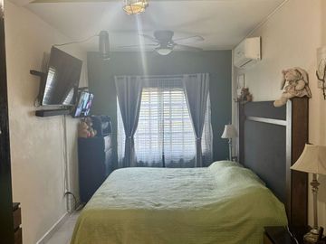 Excelente Casa en Barrio Santa Isabel