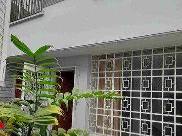 CASA EN INTERIOR QUINTA