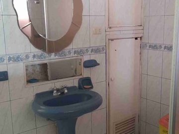 CASA EN INTERIOR QUINTA