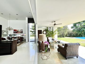 🏡 ¡Descubre esta espectacular casa en Altos de Ciudad Jardín, Cali!