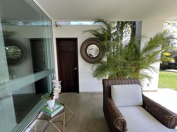 🏡 ¡Descubre esta espectacular casa en Altos de Ciudad Jardín, Cali!
