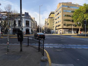 Oficina, 6 privaos 2 baños, Santa Lucía, Lastarria