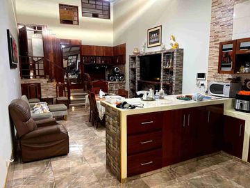 Vendo Casa ideal para vivienda o negocio Airbnb, de alto potencial comercial a 3 cuadras de la plaza de Armas de Tarapoto