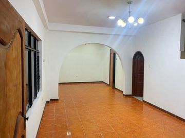 Vendo Casa en Pucallpa – Calle Callería