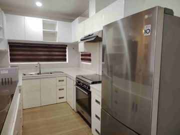 RUSH HOUSE FOR SALE IN AUGUSTA STA ELENA near NUVALI