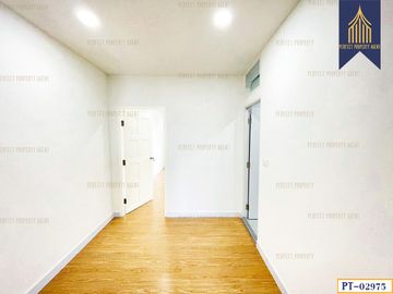ขาย ทาวน์โฮม 3 ชั้น ม.พิมลราช บ้านกล้วยไทรน้อย บางบัวทอง นนทบุรี