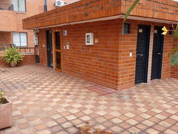 VENTA APARTAESTUDIO BARRIO LIMONAR