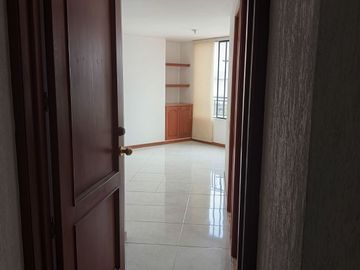 VENTA APARTAESTUDIO BARRIO LIMONAR