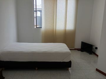 VENTA APARTAESTUDIO BARRIO LIMONAR