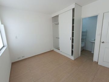 Av CONSTANTINO CARVALLO 321 Dpto 7xx  Santa Catalina LVC