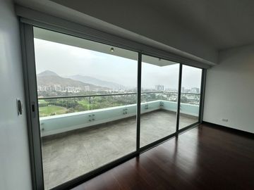 Oportunidad Única: Departamento de Lujo con Vista Directa al Golf Los Incas – Edificio MOON, Surco.