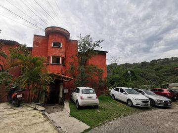 RENTA $7000.00 , TERRAZA CON VISTA PANORAMICA Y VIGILANCIA