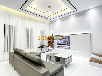 Dijual Villa Komplek Imperial Mansion Jalan Ps. III Tapian Nauli - Sunggal