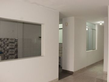 ¡Ocasión Edificio A Un Paso De Ovalo Naranjal 4 pisos independientes
