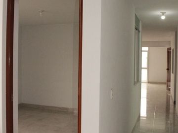 ¡Ocasión Edificio A Un Paso De Ovalo Naranjal 4 pisos independientes