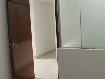 ¡Ocasión Edificio A Un Paso De Ovalo Naranjal 4 pisos independientes