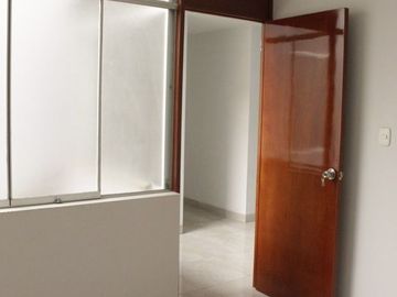 ¡Ocasión Edificio A Un Paso De Ovalo Naranjal 4 pisos independientes
