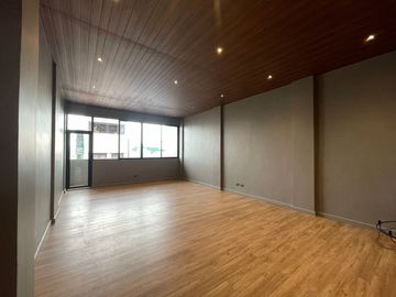 4-STOREY MODERN CLASSIC STYLE TOWNHOUSE IN LA LOMA, QUEZON CITY