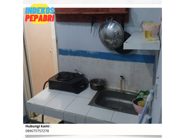 Kamar kosan kunciran jalan Pepabri raya alam sutera lengkap + AC free wifi termurah tangerang kost campur