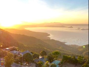 Taal Lake View 2BR Wind Residences Condo For Sale Tagaytay