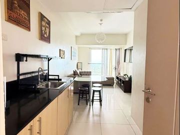 Taal Lake View 2BR Wind Residences Condo For Sale Tagaytay