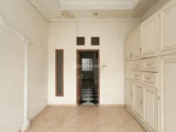Jual Cepat Rumah Citra Gran Cibubur - 3M Turun 1,7M dari 4,7M - Beli Tanah dapat Rumah Mewah 2,5 Lantai 300+m2