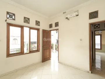 Jual Cepat Rumah Citra Gran Cibubur - 3M Turun 1,7M dari 4,7M - Beli Tanah dapat Rumah Mewah 2,5 Lantai 300+m2