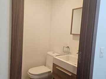 VENTA DE CASA NUEVA EN TOLUCA EN VINDEZA