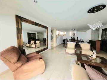 Casa externa en ciudad jardín