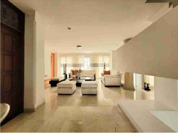 Casa externa en ciudad jardín
