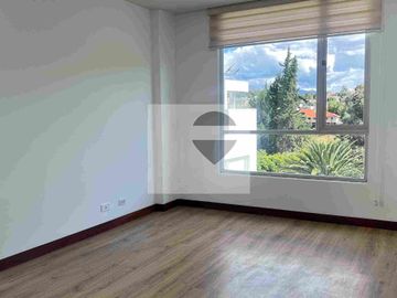 VENTA DEPARTAMENTO CUMBAYÁ