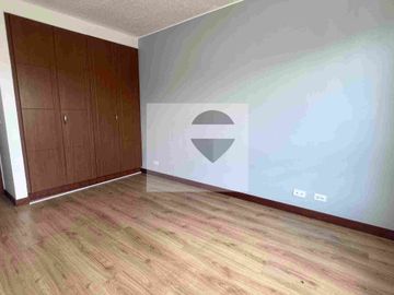 VENTA DEPARTAMENTO CUMBAYÁ