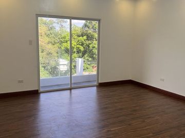 For Sale: 3-Bedroom 3BR Townhouse in Antipolo, Rizal at Bankers Village